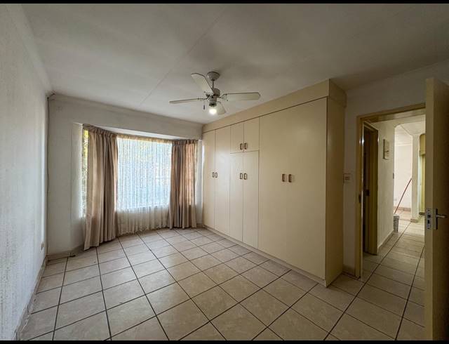 3 BEDROOM HOUSE FOR SALE IN HUNTINGDON